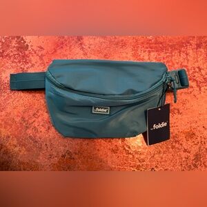 NWT! It’s The Foldie Crossbody Bag!